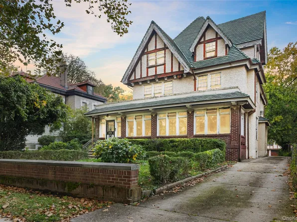 283 Highland Boulevard, Brooklyn, NY 11207