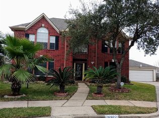 14927 Sawtooth Oak Dr, Houston, TX 77082