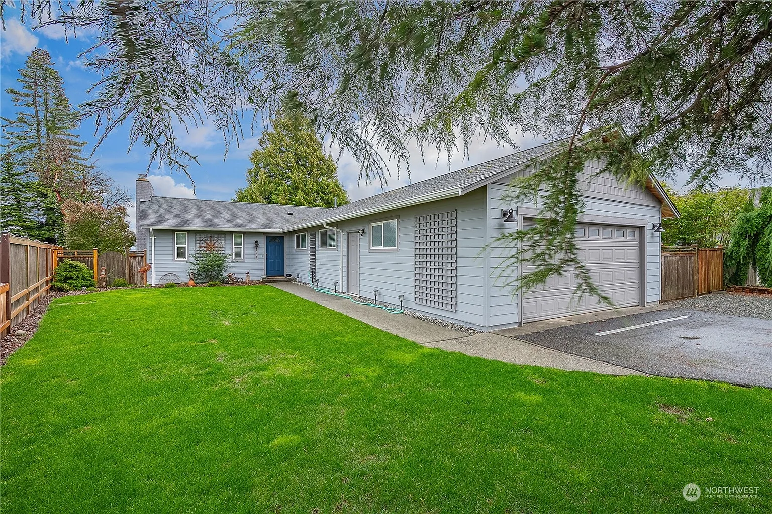 8034 Niska Road photo 1