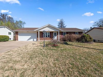 3850 Towers Rd, Saint Charles, MO, 63304