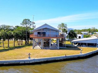 246 10th Ave E, Horseshoe Beach, FL 32648