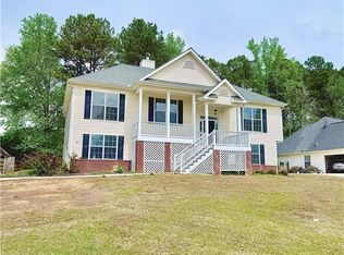 79 Kingsbrook Cir, Newnan, GA 30265