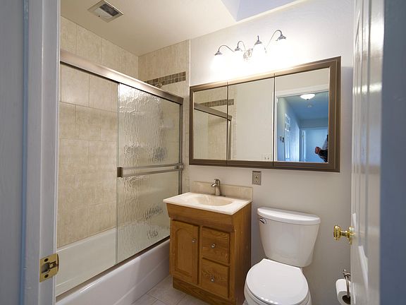 2nd image of 1523 Valdez Way