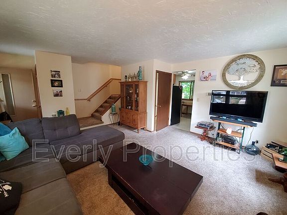 2nd image of 3318 S Illinois Ave