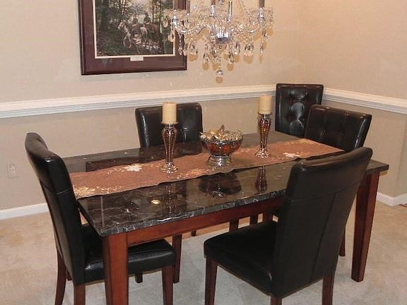 Dining Room Furniture Included
