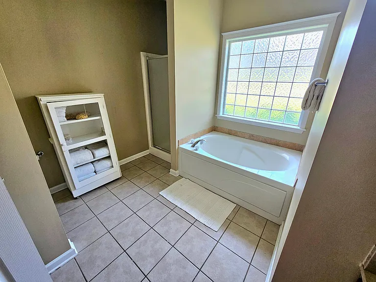 200 Oxmoor Pl — Photo 18