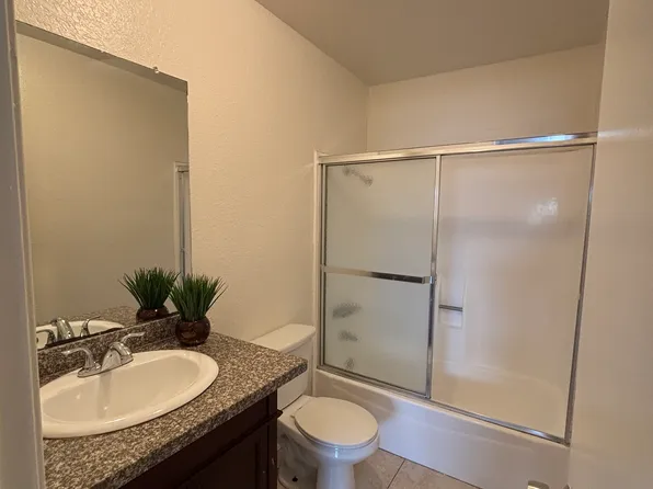 14601 Vanowen St APT 15, Van Nuys, CA 91405