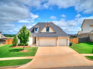 8525 Maple Creek Rd, Arcadia, OK 73007