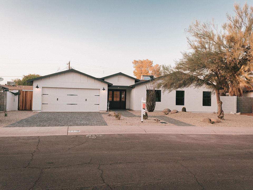 1st image of 8416 E Fairmount Ave