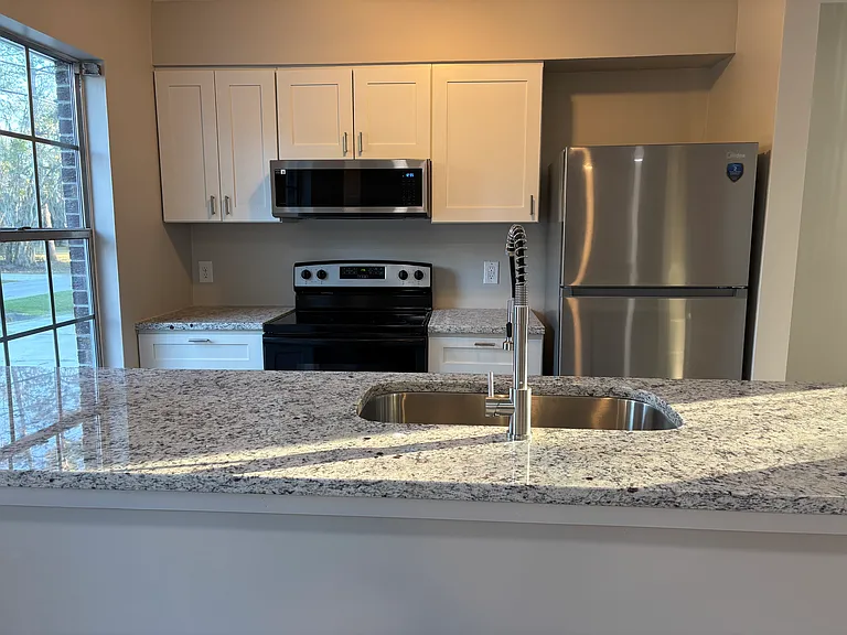 9 Adams Cir #A — Photo 9