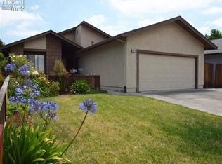 6434 Amberwood St, Rohnert Park, CA 94928