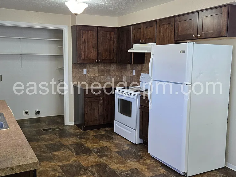 426 NW 9th St #538 — Photo 13