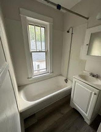 5th image of 1776 Brookline Ave #D