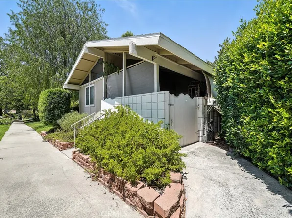 542 Via Estrada Unit B, Laguna Woods, CA 92637