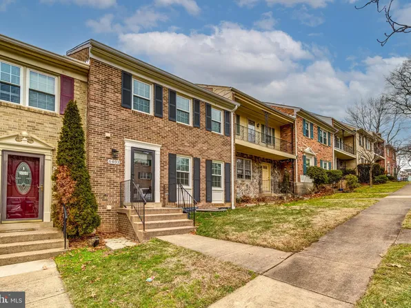 6403 Seven Oaks Dr, Falls Church, VA 22042