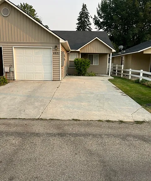 4881 West Holmes Boise 83706
