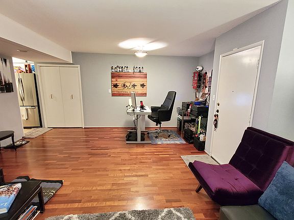 2nd image of 1043 12th St APT 1
