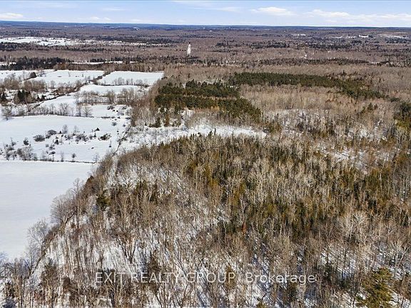 2nd image of 122 AA Arthur Rd