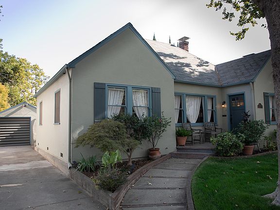 5th image of 4633 Buckingham Way