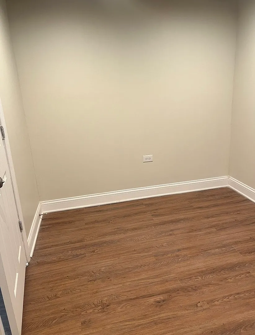 3 bed, 1400 sqft, $1,800 — Photo 2