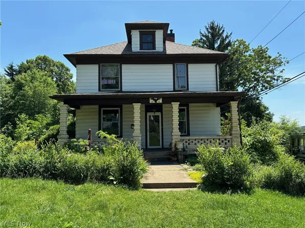 1816 Stewart Ave, Cambridge, OH 43725