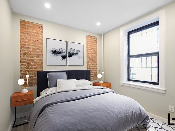 3rd image of 236 W 135th St APT 1F