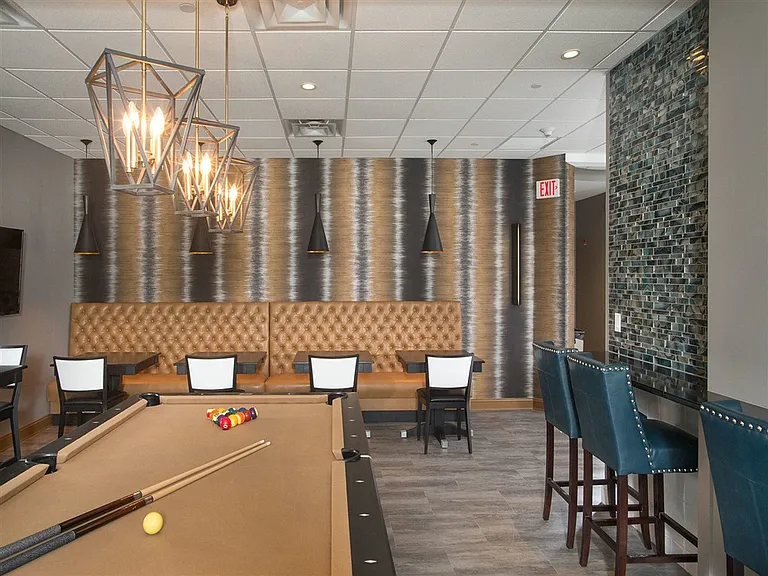 Vineyard Commons — Photo 16