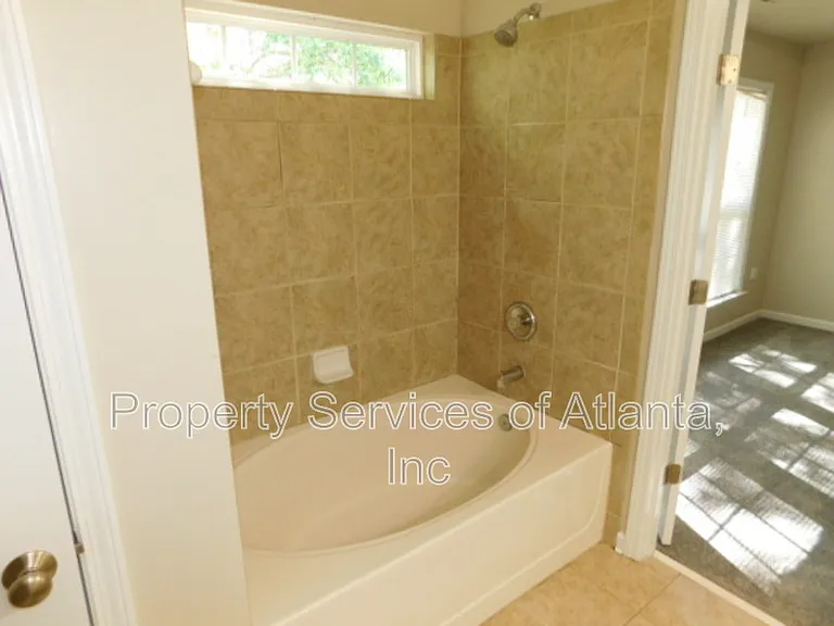 3286 Welmingham Dr SW — Photo 19