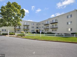 5601 Parker House Ter APT 201, Hyattsville, MD 20782