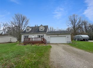 3793 E River Rd, Newton Falls, OH 44444