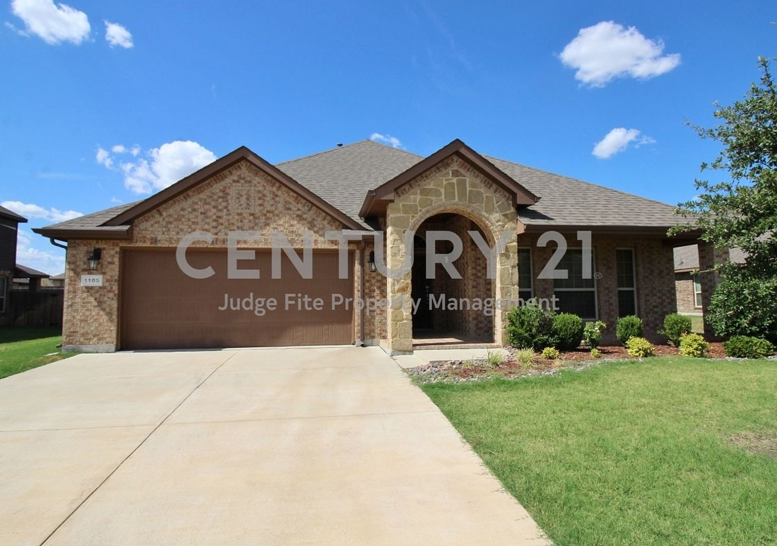 1109 Daventry Dr, Glenn Heights, TX 75154 | Zillow
