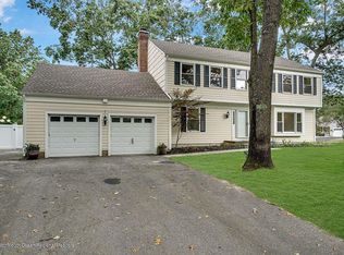 1660 Whitewater Ct, Toms River, NJ 08755