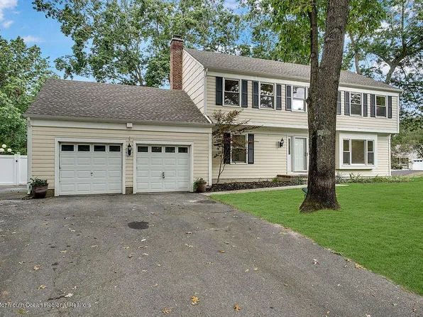 1660 Whitewater Ct, Toms River, NJ 08755