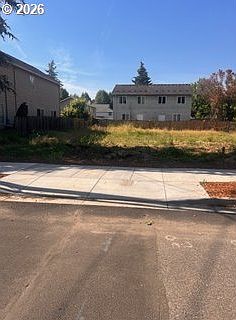 4th image of 8790 SE Brooklyn St
