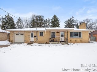 2463 Blanchard St SW, Wyoming, MI 49519