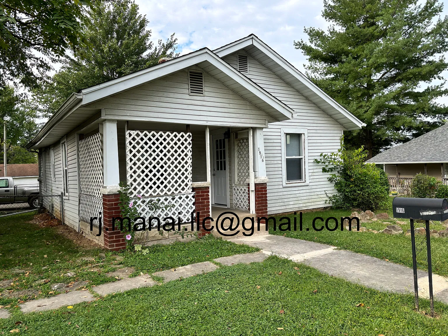 2 bed, 784 sqft, $1,200 — Photo 1