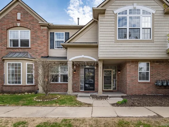 47543 Pembroke Dr, Canton, MI 48188