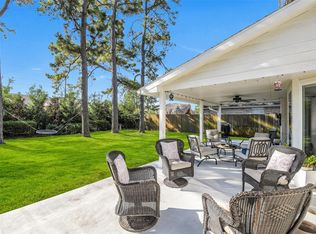 7054 River Garden Dr, Houston, TX 77095