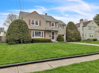 53 Cambridge Ave, Pittsfield, MA 01201