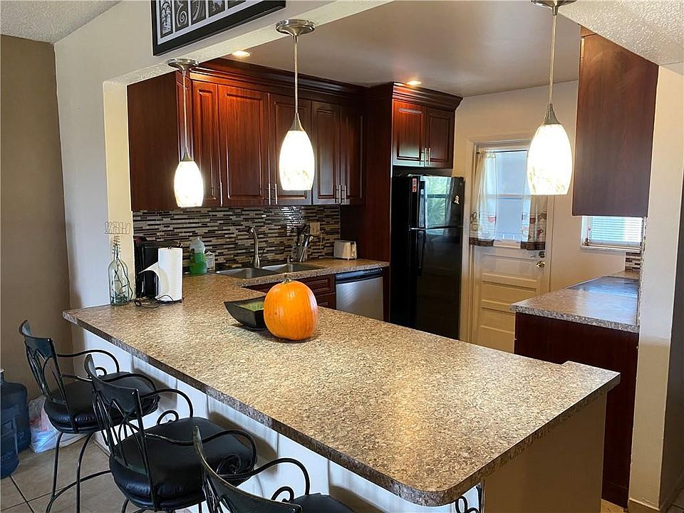 1st image of 2430 SW 81st Avenue #406