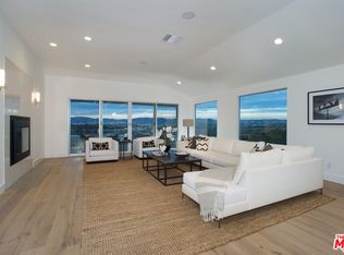 8125 Tuscany Ave, Playa Del Rey, CA 90293