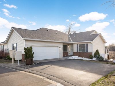 6704 10th Street Ct N, Oakdale, MN, 55128