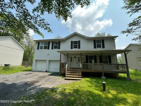 1166 Chickadee Dr, Pocono Summit, PA 18346