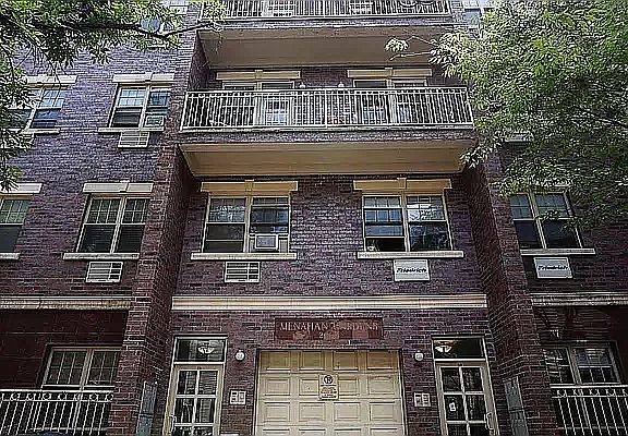 2nd image of 366 Menahan St #3R
