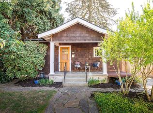 808 SE Miller St, Portland, OR 97202