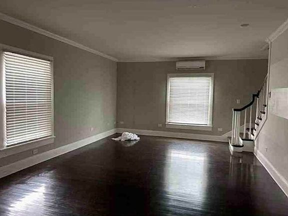 Additional Living Room