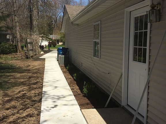 3rd image of 5904 Mills Creek Ln