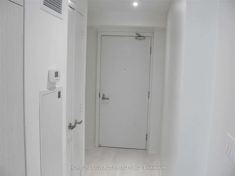 159 Dundas St E #2602 — Photo 12