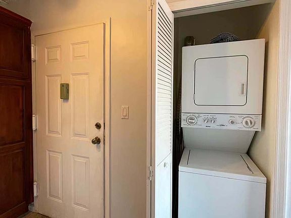3rd image of 7558 113th St APT 4A