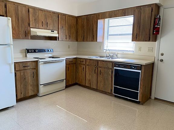 5th image of 3903 Spoonbill Ct #3931
